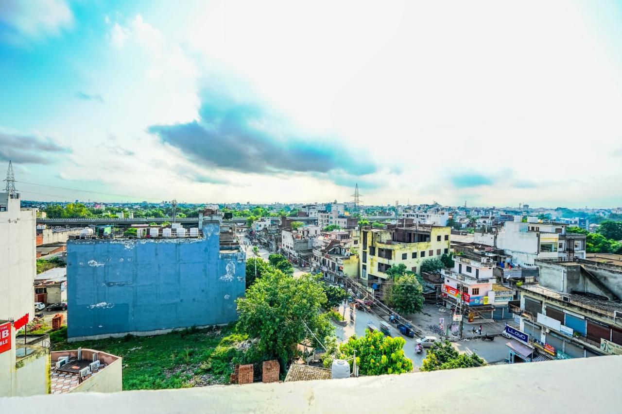 Hotel Grand Cabbana By Levelup Hotels Amritsar Exterior photo