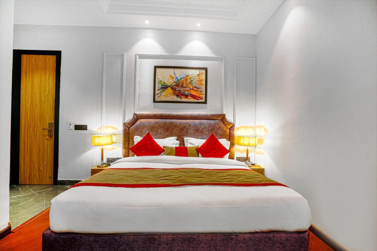 Hotel Grand Cabbana By Levelup Hotels Amritsar Exterior photo